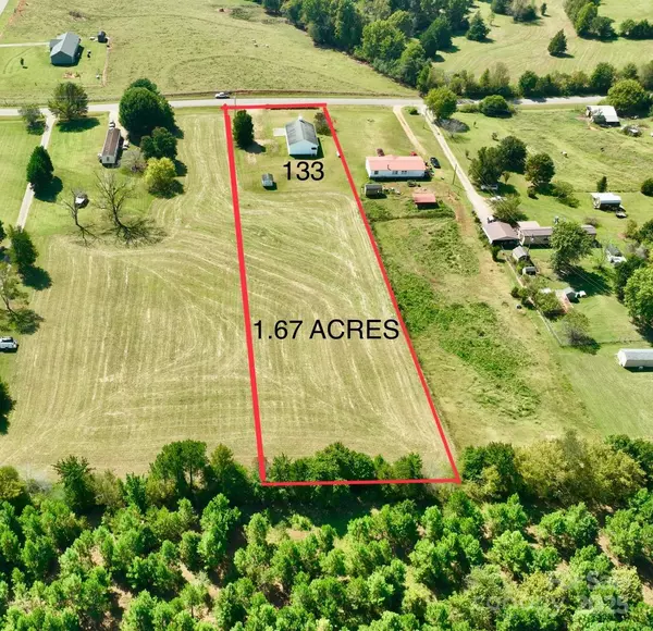 Statesville, NC 28625,133 Bluegill LN