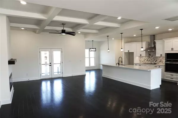 Salisbury, NC 28147,152 Old Bailey CT