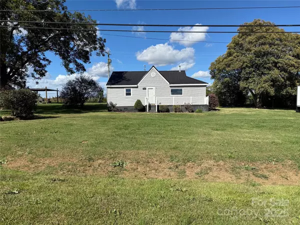 Shelby, NC 28152,3924 W Sunset BLVD