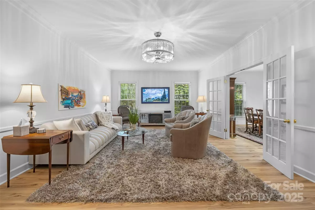 Salisbury, NC 28144,300 N Fulton ST #24