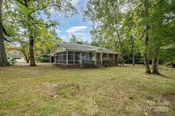 Charlotte, NC 28273,4617 Riverdale DR