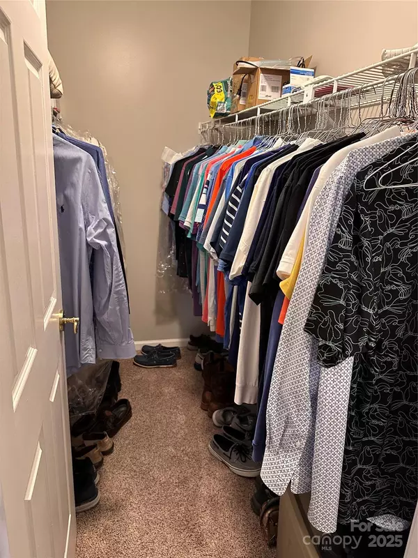 Candler, NC 28715,450 Case Cove RD #85