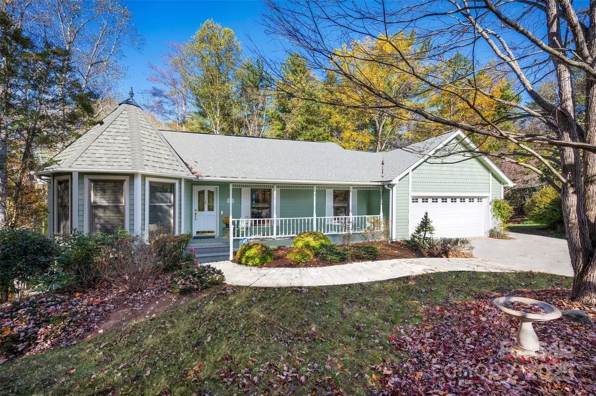 Asheville, NC 28805,37 New Cross North None