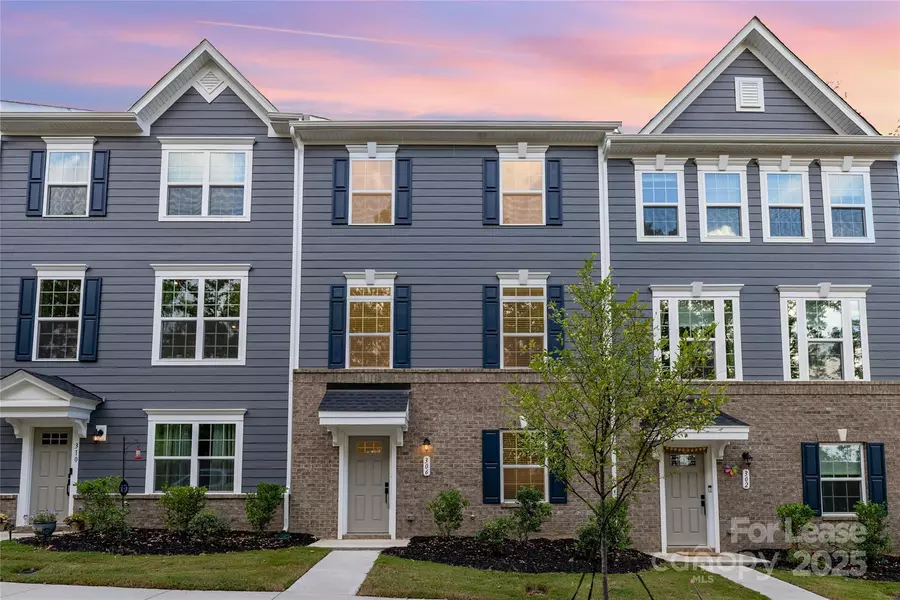 306 New Gallant DR, Stallings, NC 28104