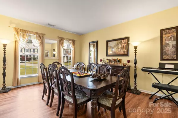 Charlotte, NC 28270,2932 Wheat Meadow LN