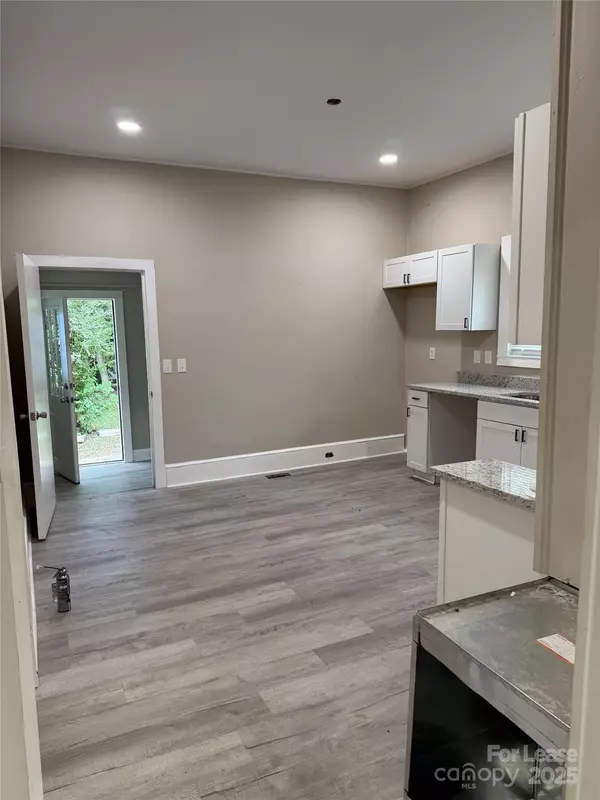 Mount Holly, NC 28120,202 Rick ST