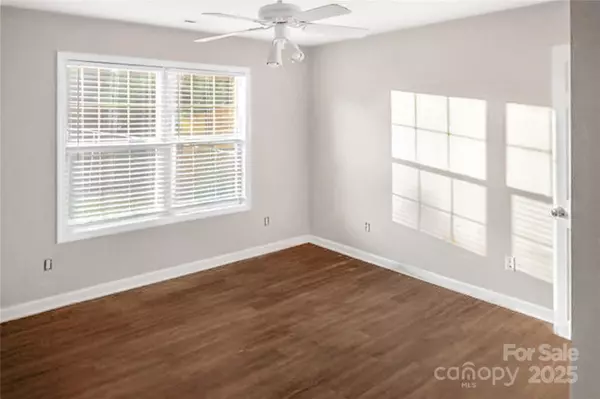 Shelby, NC 28150,335 Sunrise CIR