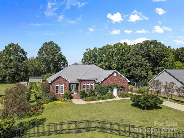 Locust, NC 28097,17427 Purser DR