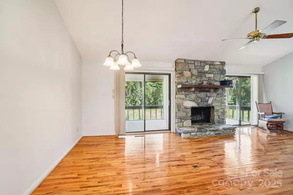 Pisgah Forest, NC 28768,157 Glen Cannon PT #3