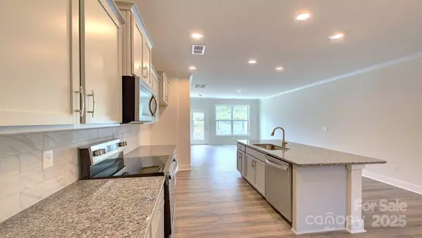 Weaverville, NC 28787,114 Sugg TRL