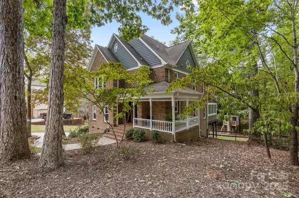 Charlotte, NC 28270,1837 Kilmonack LN