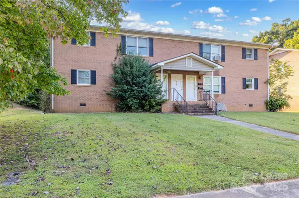 Albemarle, NC 28001,428 S 4th ST #2
