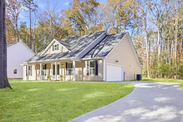 Salisbury, NC 28146,295 Mainsail RD