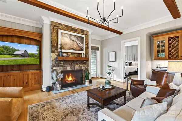 Mill Spring, NC 28756,275 Clubhouse LN #C202