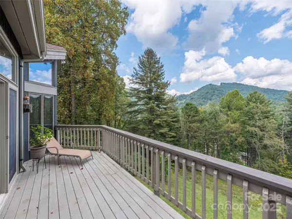 Waynesville, NC 28785,89 Patton Park DR
