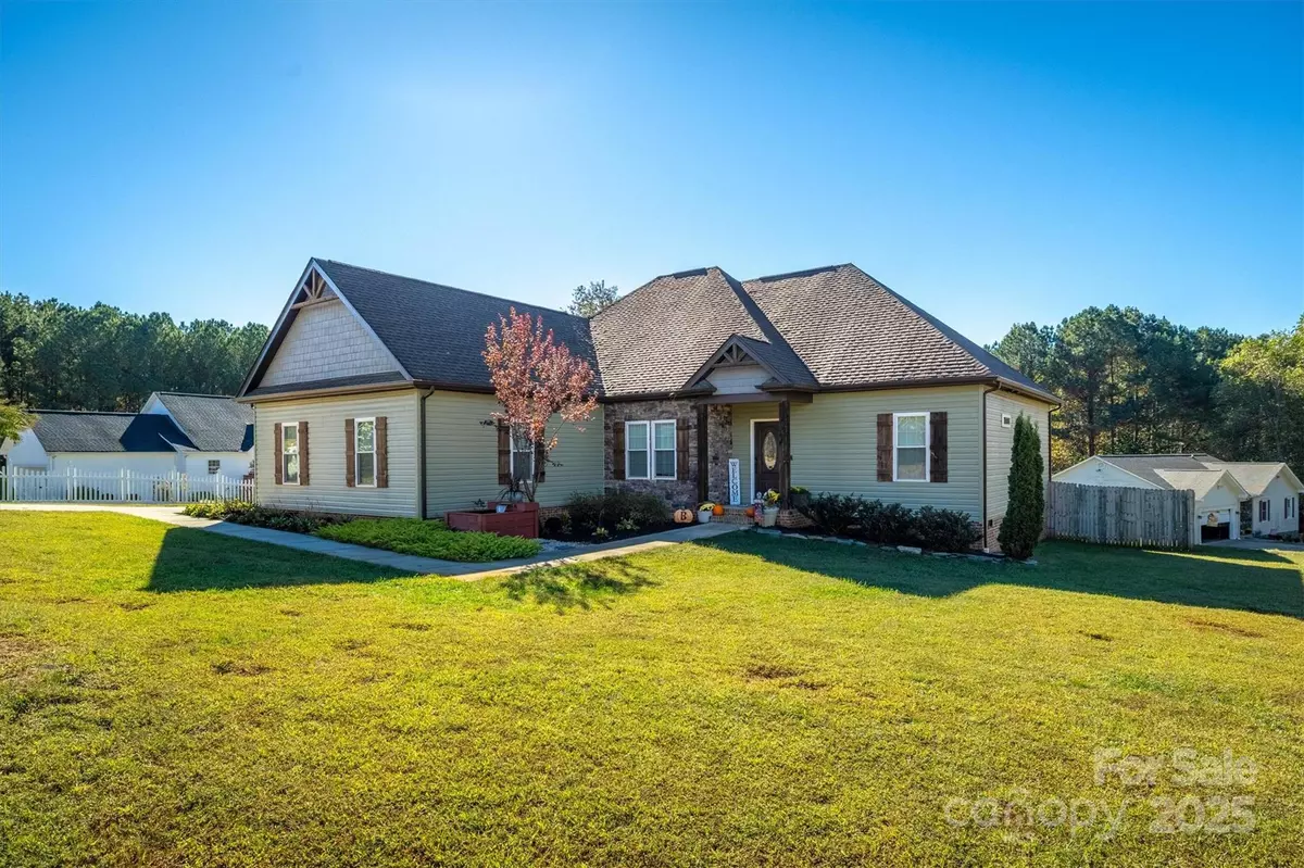 Granite Falls, NC 28630,5675 Gunpowder RD