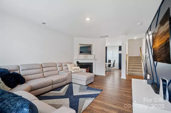 Mooresville, NC 28117,136 Sequoia Forest DR