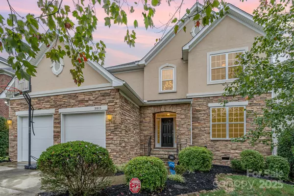 Charlotte, NC 28215,3815 Blazeprince DR