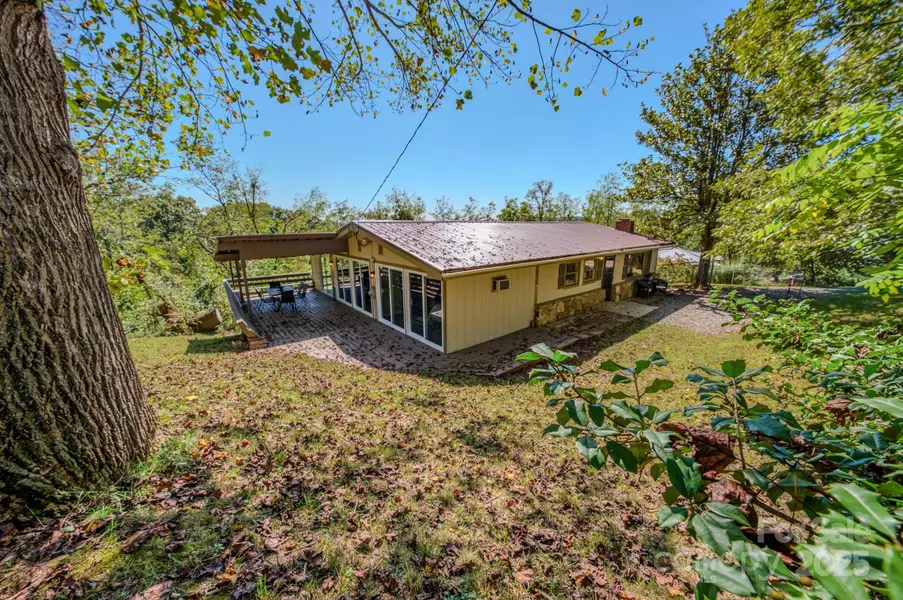 22 Mulberry ST, Asheville, NC 28804