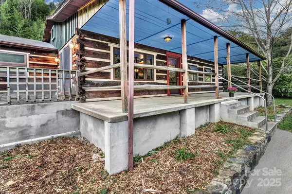 Marshall, NC 28753,200 Dry Branch RD