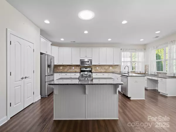 Cornelius, NC 28031,12728 Meetinghouse DR