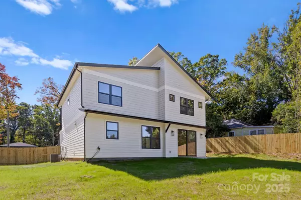 Charlotte, NC 28208,3624 Avalon AVE
