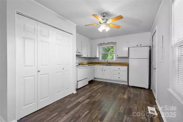 Greensboro, NC 27403,1620 Spring Garden ST