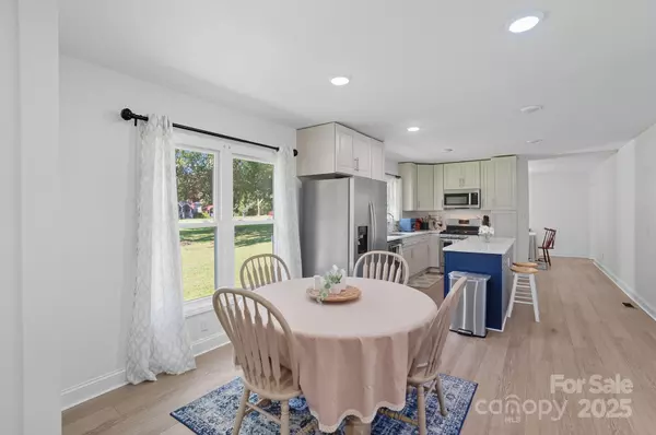 Kings Mountain, NC 28086,813 Bethlehem RD