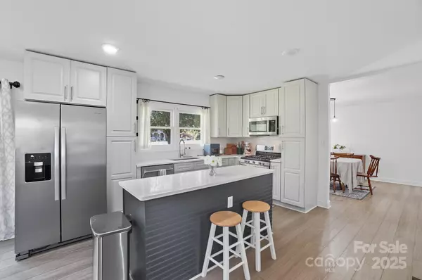 Kings Mountain, NC 28086,813 Bethlehem RD