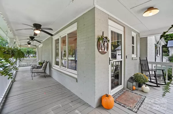 Mount Holly, NC 28120,101 Cottonwood DR