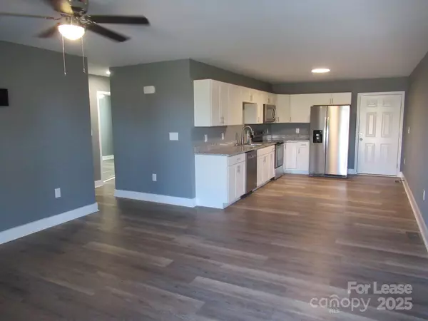 Vale, NC 28168,419 Northbrook III School RD