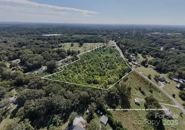 Lincolnton, NC 28092,000 Curve View RD