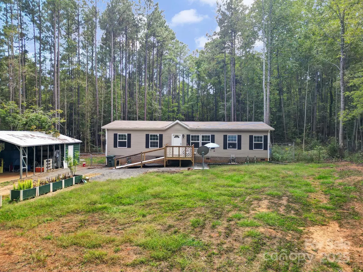 Chester, SC 29706,1912 Orrs Station RD