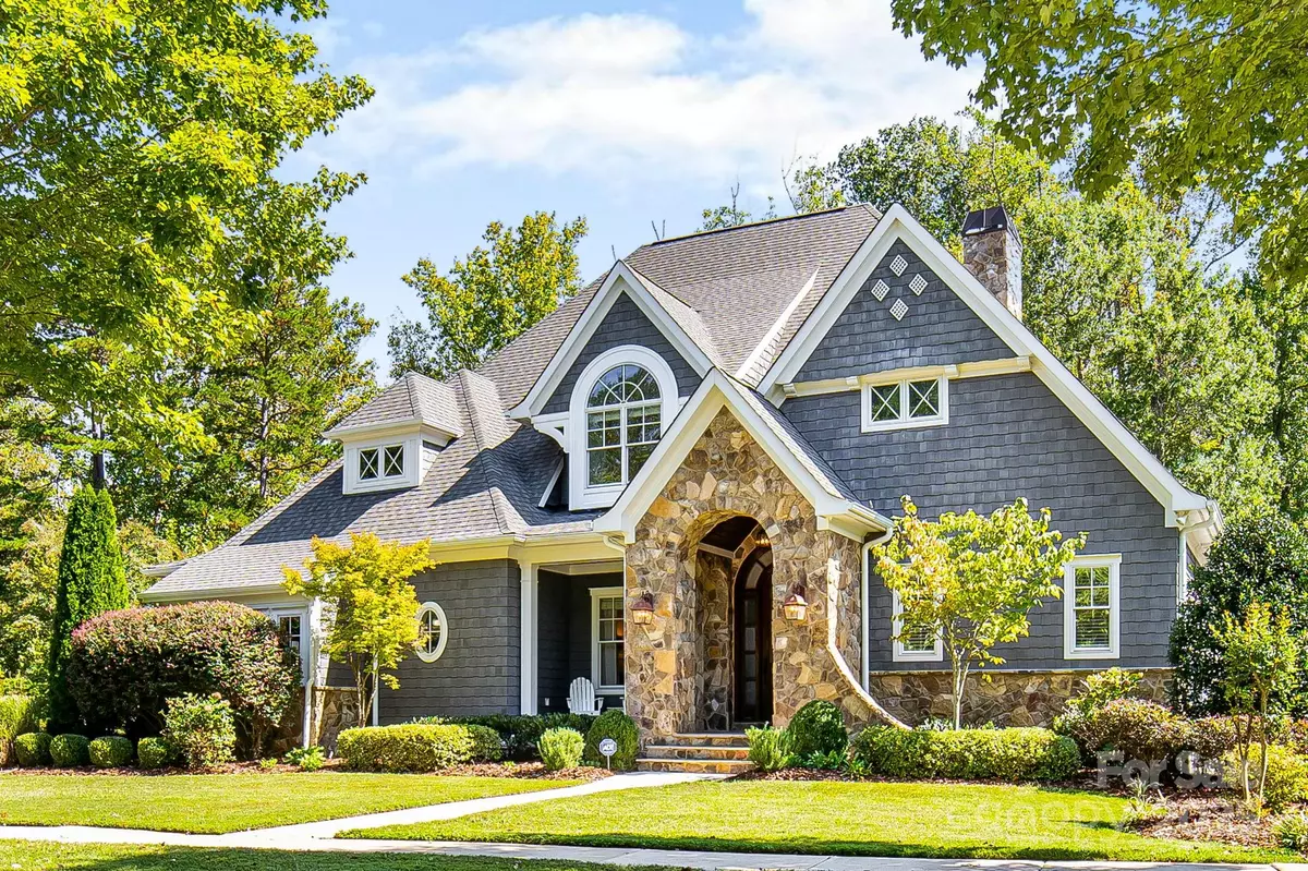 Davidson, NC 28036,920 Hudson PL