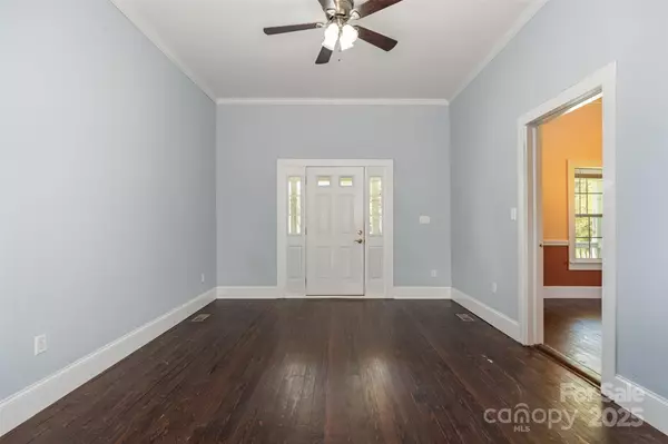 Hickory Grove, SC 29717,4030 Peachtree ST