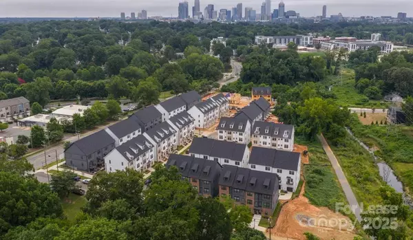 333 Rozzells CIR, Charlotte, NC 28208