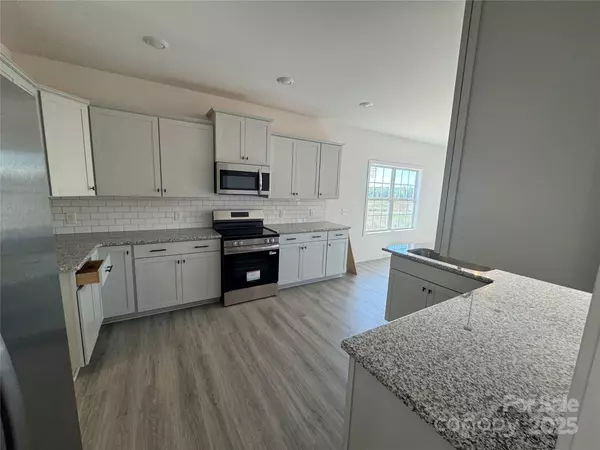 Salisbury, NC 28146,1210 Kildare DR #80