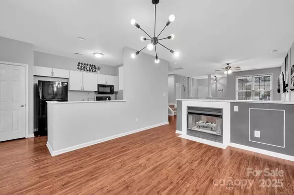 Gastonia, NC 28054,929 Claybrook CIR