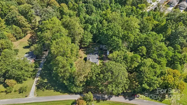 Charlotte, NC 28216,4416 Mcclure RD