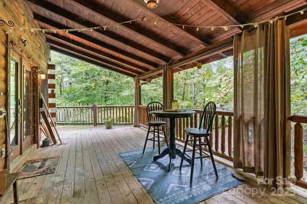 Maggie Valley, NC 28751,340 Henry Dingus WAY