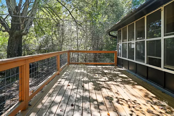 Swannanoa, NC 28778,204 Stonewall AVE