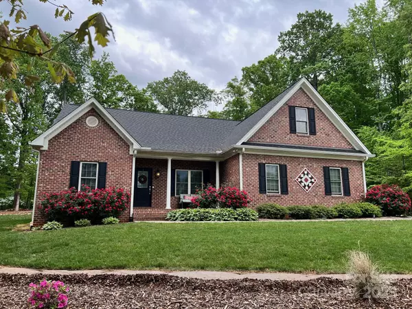 125 Drayton CT, Mocksville, NC 27028