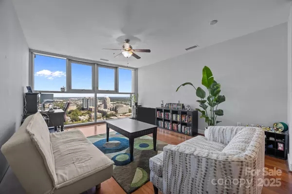 Charlotte, NC 28202,333 W Trade ST #2603