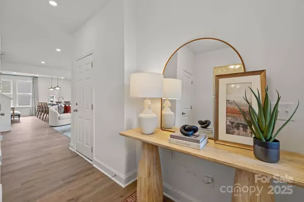 Charlotte, NC 28269,3124 Elaine AVE #10B
