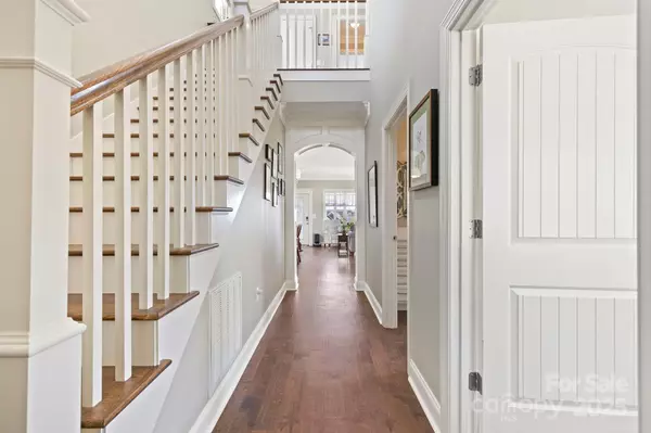 Black Mountain, NC 28711,70 Tudor WAY