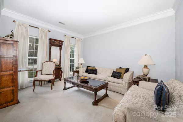 Charlotte, NC 28215,6930 Reedy Creek RD
