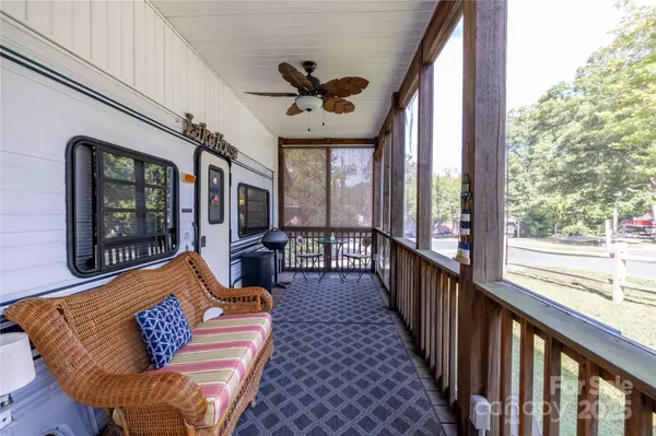 Mount Gilead, NC 27306,171 Holly Harbor TRL #62 & 26B Section
