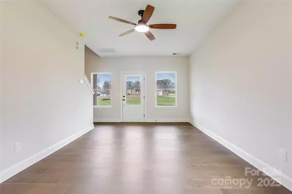 Kings Mountain, NC 28086,107 Tara TER