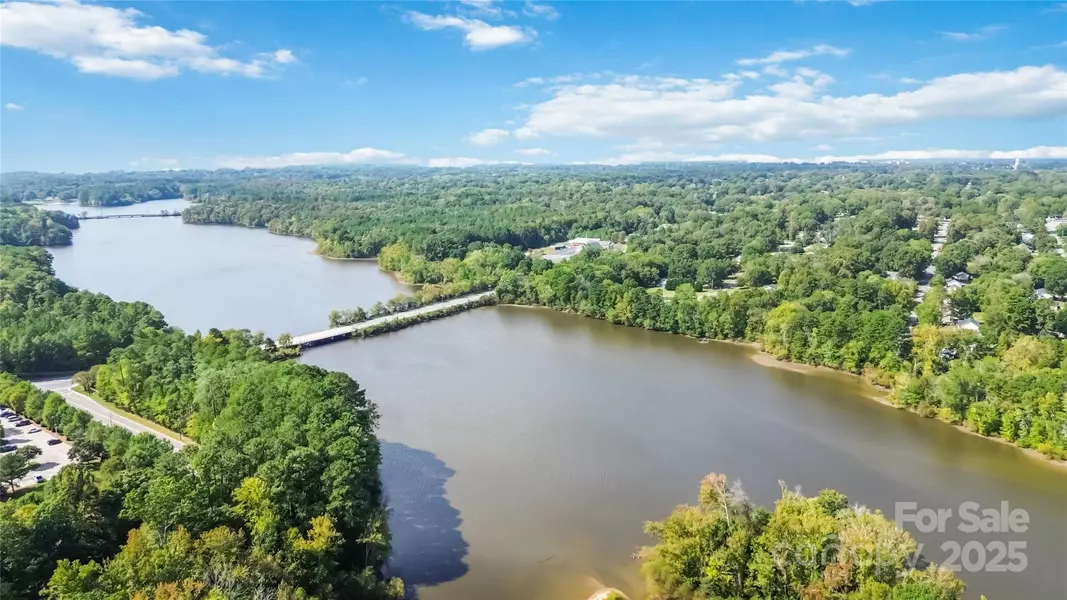 534 Collins ST, Kannapolis, NC 28083