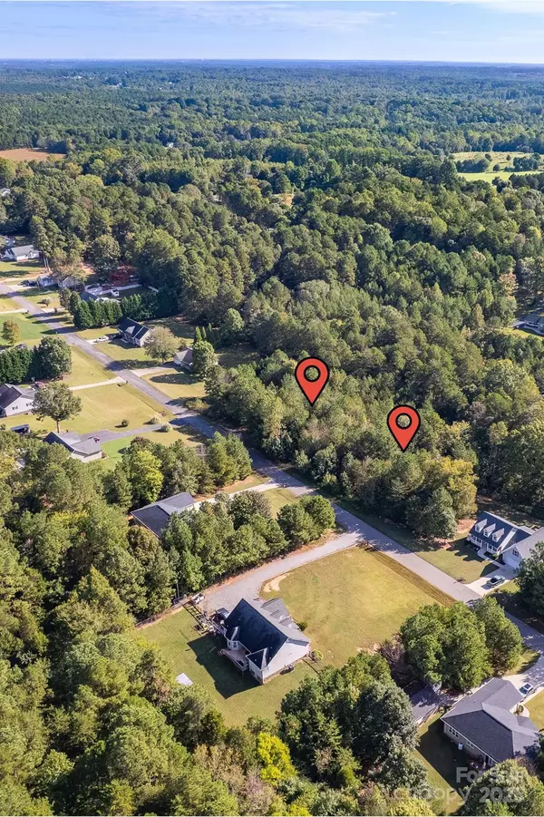 Statesville, NC 28677,171 & 179 Braxton DR #12 & 13